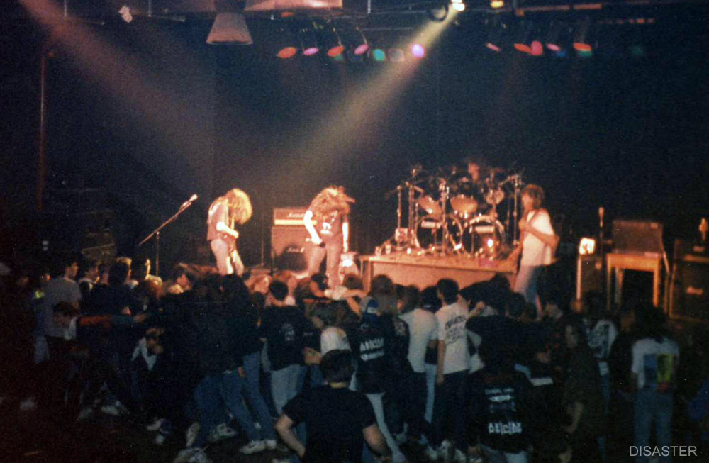 Band live picture